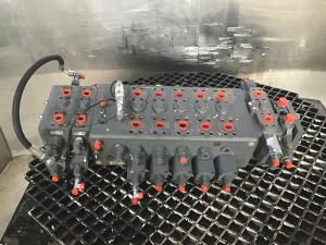 Liebherr Bloque de válvulas